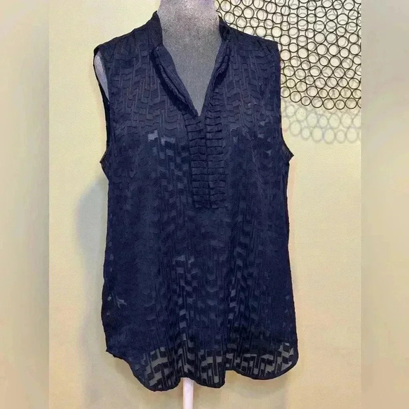 Ann Taylor - Sleeveless see through pattern shirt navy blue - Size Large - Picture 2 of 6